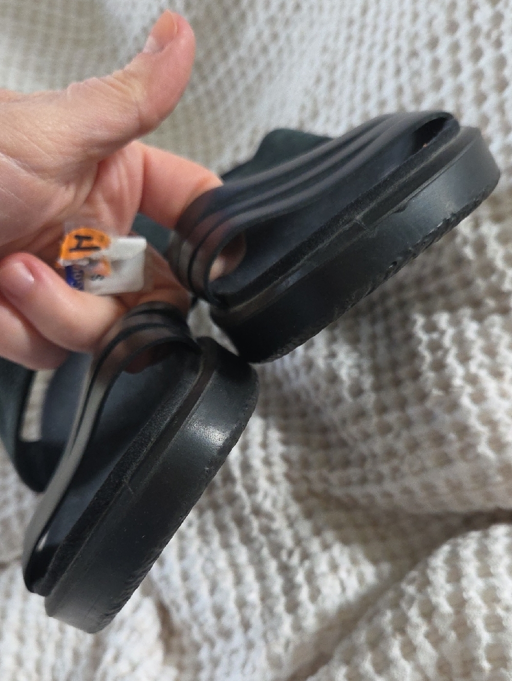 Ecco Flote Black Leather Slides Sandals - Picture 8 of 8